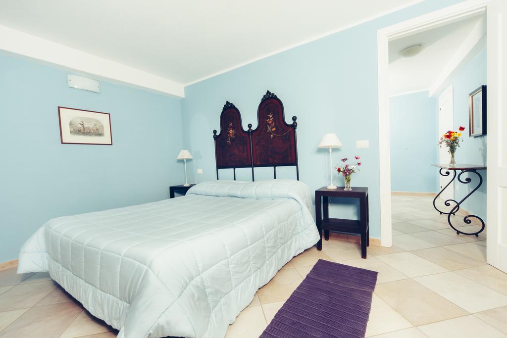 Bed and Breakfast Blu Bosa Pokoj fotografie